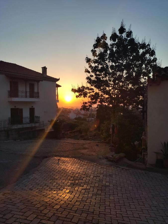 Hotel Διεθνές 자하로 외부 사진