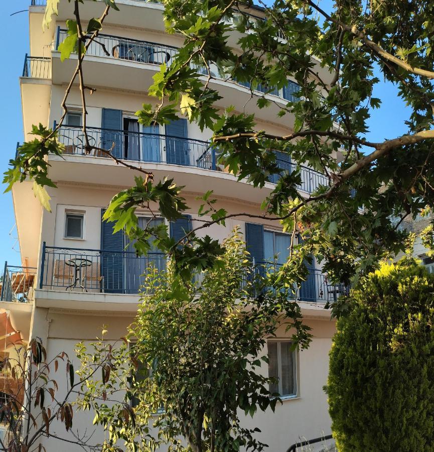 Hotel Διεθνές 자하로 외부 사진