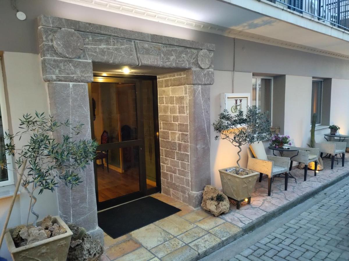 Hotel Διεθνές 자하로 외부 사진